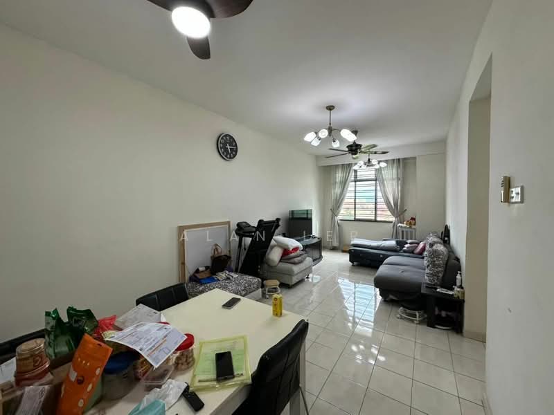 Indah Court Apartment untuk Untuk Dijual - RM 380,000, Apr 2026 - Living Room - PropertyGuru.com.my