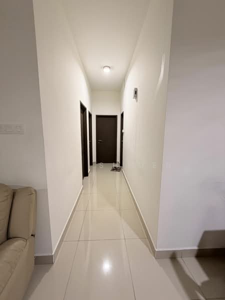 Apartment for Rent at Seri Austin Residence (Pangsapuri Seri Austin) - Yee Shiuen - Corridor - PropertyGuru.com.my