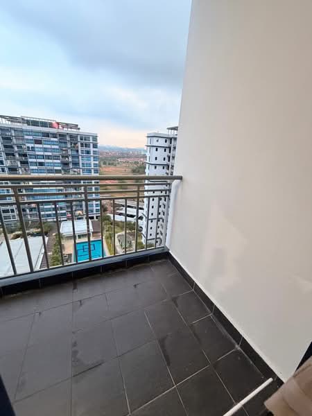 Apartment for Rent at Seri Austin Residence (Pangsapuri Seri Austin) - Yee Shiuen - Balcony - PropertyGuru.com.my