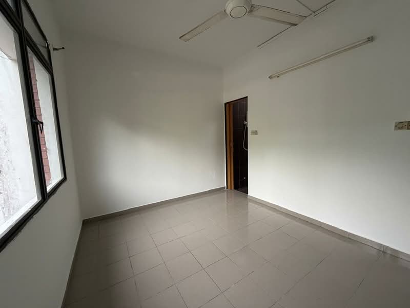 Pangsapuri untuk Dijual di Desa Daya - Evan . - Interior - PropertyGuru.com.my