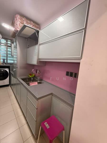 Apartment for Rent at D'Rich Executive Suites - YC Fung - Kitchen - PropertyGuru.com.my