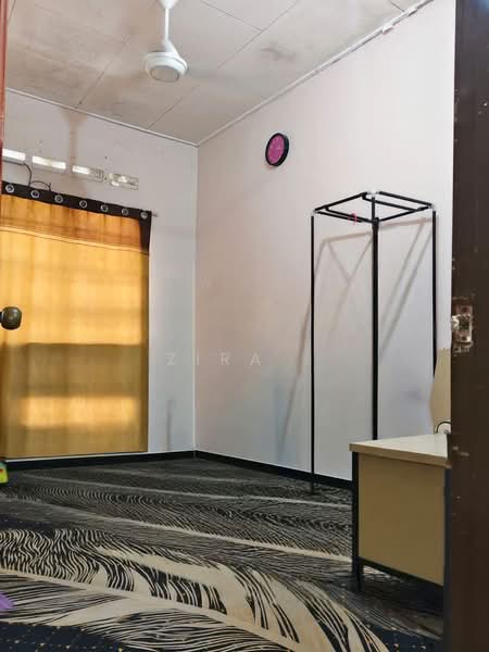 2-storey Terraced House for Sale in Taman Scientex Pasir Gudang (Pasir Gudang) - Zira . - Interior - PropertyGuru.com.my