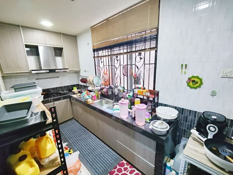 Semi-Detached House for Sale in Taman Jelok Impian (Kajang) - Nadzmie Nasir - Kitchen - PropertyGuru.com.my
