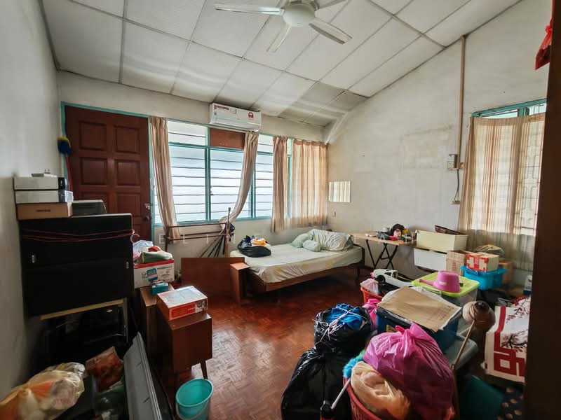 Rumah Berkembar untuk Dijual di Tanjung Tokong (Penang) - Celine Cheah - Bedroom - PropertyGuru.com.my