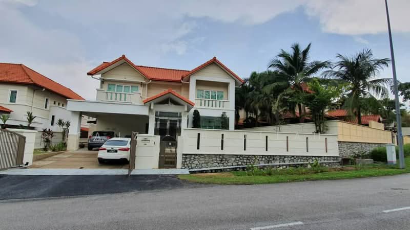 Bungalow for Sale in Petaling Jaya (Selangor) - Fauzi Abdullah - Exterior - PropertyGuru.com.my