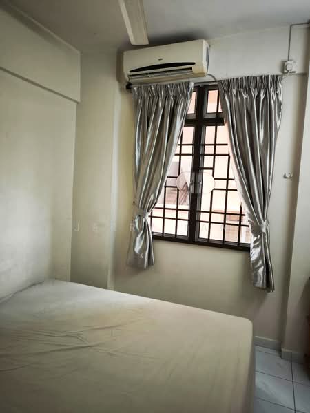 Condominium for Rent at Azuria Condominium - Jerry Tan - Bedroom - PropertyGuru.com.my
