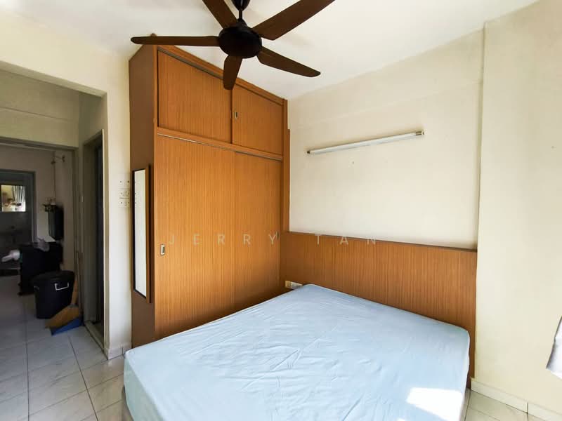 Condominium for Rent at Azuria Condominium - Jerry Tan - Bedroom - PropertyGuru.com.my