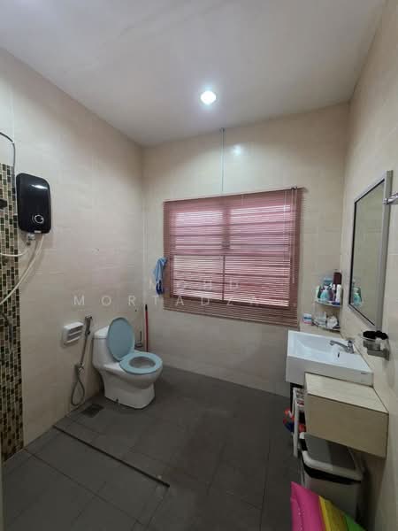 2-storey Terraced House for Sale in Alam Sari (Bangi) - Mohd Mortadza Ahmad - Bathroom - PropertyGuru.com.my