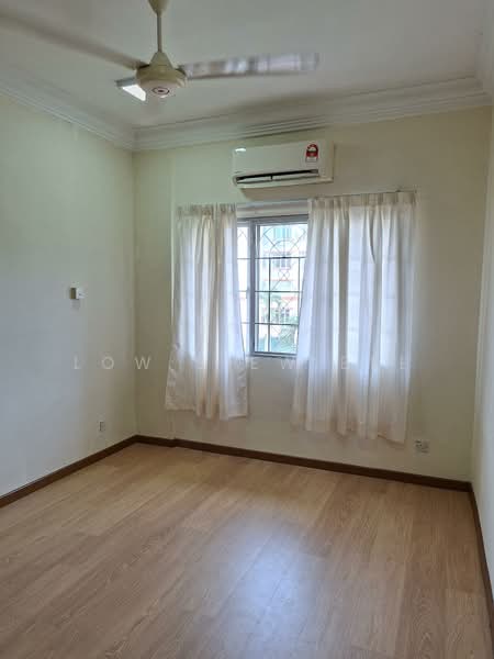 Apartment for Sale at Subang Perdana Goodyear Court 9 - Low Siew Bee - Bedroom - PropertyGuru.com.my