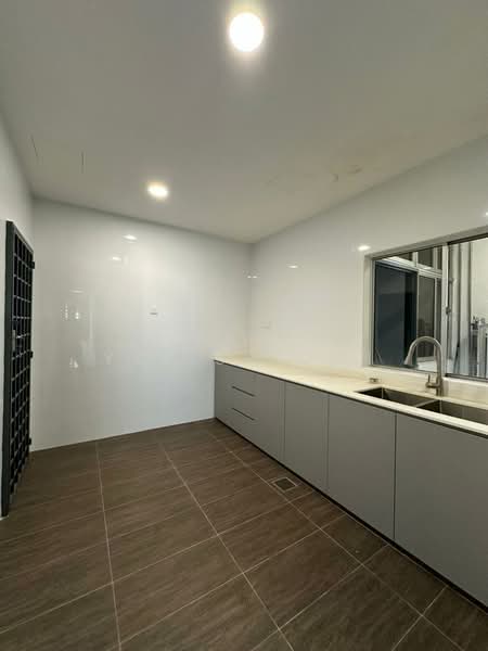 Condominium for Rent at Straits View 18 - Yee Shiuen - Kitchen - PropertyGuru.com.my