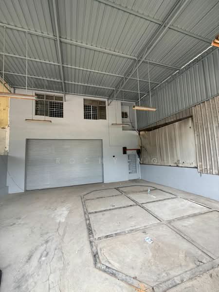 Terrace Factory for Rent in Taman Perindustrian Kota Puteri (Masai) - Rochy Ng - Interior - PropertyGuru.com.my