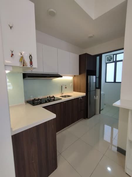 Service Residence for Rent at South View - Sujatha M - Kitchen - PropertyGuru.com.my