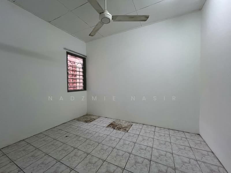 1-storey Terraced House for Sale in Bandar Tasik Kesuma (Beranang) - Nadzmie Nasir - Interior - PropertyGuru.com.my