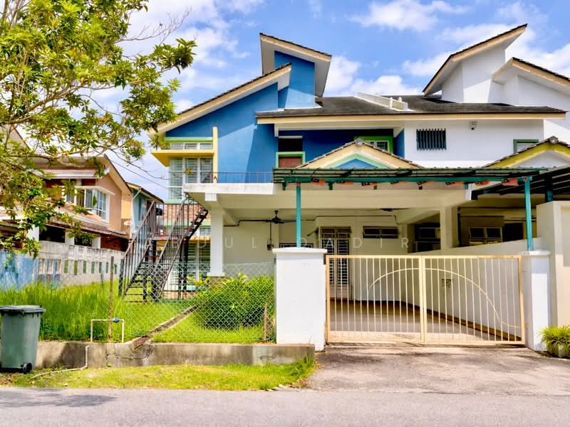 Rumah Berkembar untuk Dijual di Kajang (Selangor) - Abdul Qadir - Exterior - PropertyGuru.com.my