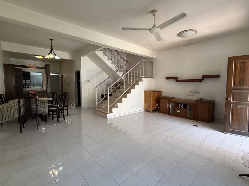 Taman Rapat Perdana untuk Untuk Dijual - RM 370,000, Apr 2026 - Living Room - PropertyGuru.com.my