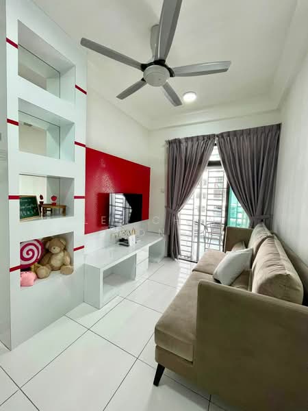 The Platino Serviced Apartment untuk Untuk Dijual - RM 398,000, Apr 2026 - Living Room - PropertyGuru.com.my