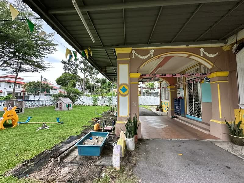 Greenlane 2Sty Bungalow 12150sf Office Showroom Kindergarten untuk Untuk Disewa - RM 5,500 /bulan, Apr 2026 - Exterior - PropertyGuru.com.my