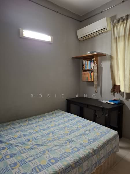 Condominium for Sale at Penhill Perdana Condominium - Rosie Ang - Bedroom - PropertyGuru.com.my