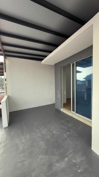 2-storey Terraced House for Sale in Kelapa Sawit (Kulai) - Daniel Yong - Balcony - PropertyGuru.com.my