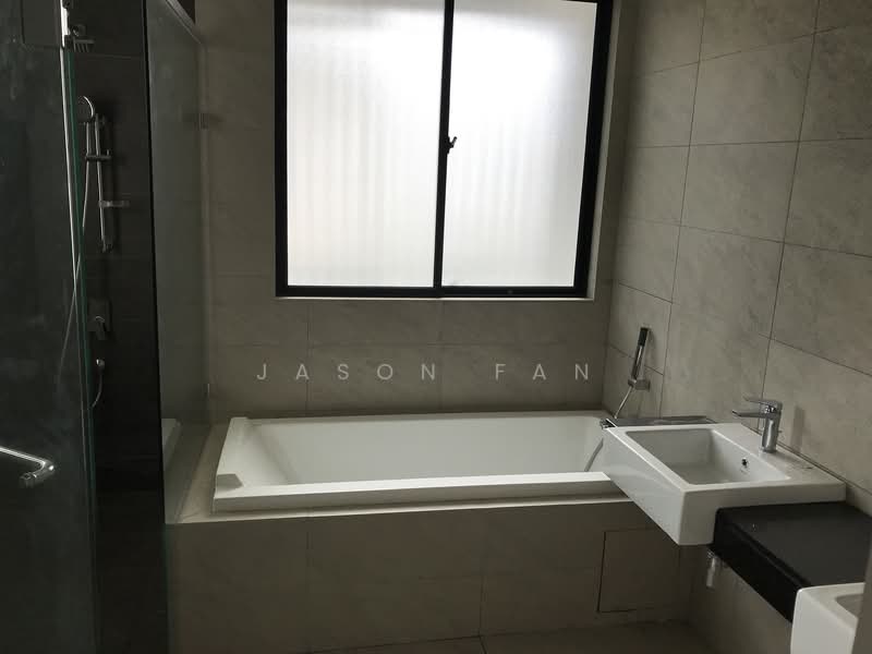 Semi-Detached House for Sale in Telok Panglima Garang (Selangor) - Jason Fan - Bathroom - PropertyGuru.com.my