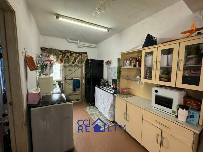 Rumah Teres 2 Tingkat untuk Dijual di Taman Crescentia (Simpang Ampat) - Ila Fazilah - Kitchen - PropertyGuru.com.my