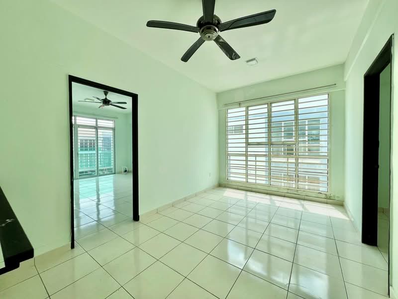 3-storey Terraced House for Sale in Taman Bangi Avenue (Bangi) - Nadzmie Nasir - Interior - PropertyGuru.com.my