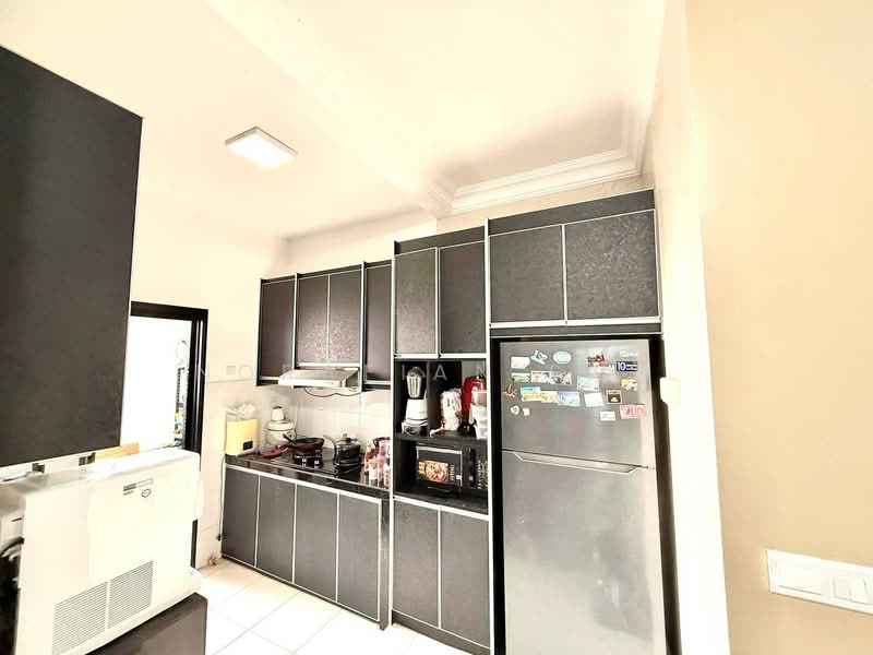 Condominium for Sale at Residensi Damai - Norafian SMH - Kitchen - PropertyGuru.com.my