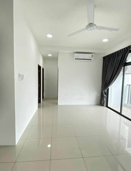 Service Residence for Rent at 8Scape Residence @ Sutera - Yee Shiuen - Living Room - PropertyGuru.com.my