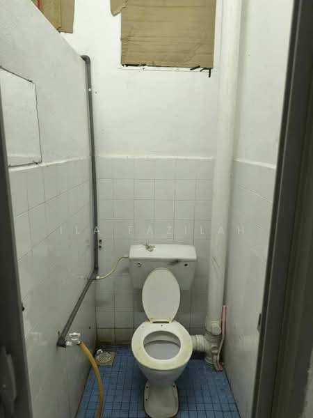 1-storey Terraced House for Sale in Sungai Jawi (Penang) - Ila Fazilah - Bathroom - PropertyGuru.com.my