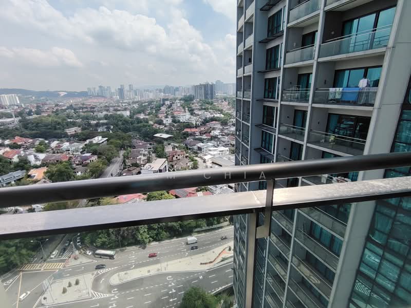 Servis Apartment untuk Disewa di Damansara City Residency (DC Residensi) - Kim Chia - Balcony - PropertyGuru.com.my