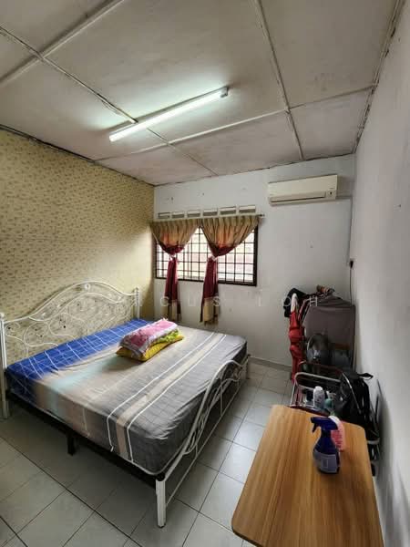 Rumah Teres 2 Tingkat untuk Dijual di Kota Masai (Pasir Gudang) - Marcus Loh - Bedroom - PropertyGuru.com.my