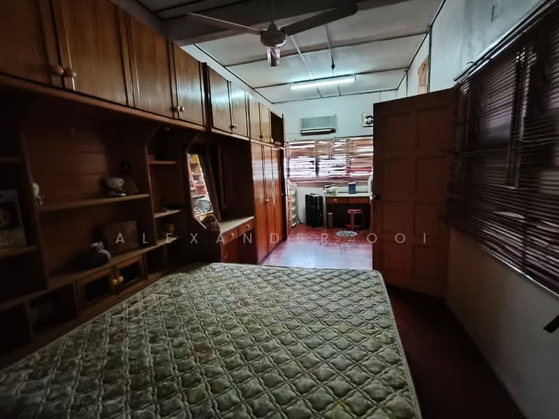 Taman Intan, Jalan Datuk Kumbar untuk Untuk Dijual - RM 185,000, Apr 2026 - Bedroom - PropertyGuru.com.my