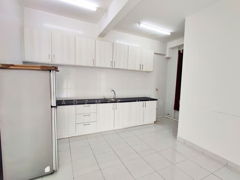 Apartment for Sale at Pangsapuri Saujana Permai 2 - Nadzmie Nasir - Kitchen - PropertyGuru.com.my