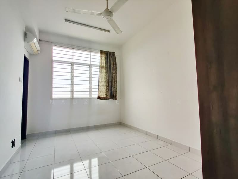 Apartment for Sale at Pangsapuri Saujana Permai 2 - Nadzmie Nasir - Interior - PropertyGuru.com.my