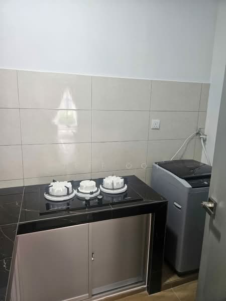 Pangsapuri untuk Disewa di Residensi Brickfields - Jeff Ooi - Kitchen - PropertyGuru.com.my