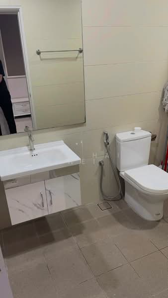 Servis Apartment untuk Dijual di Parisien Tower - Ong Hai Wei - Bathroom - PropertyGuru.com.my