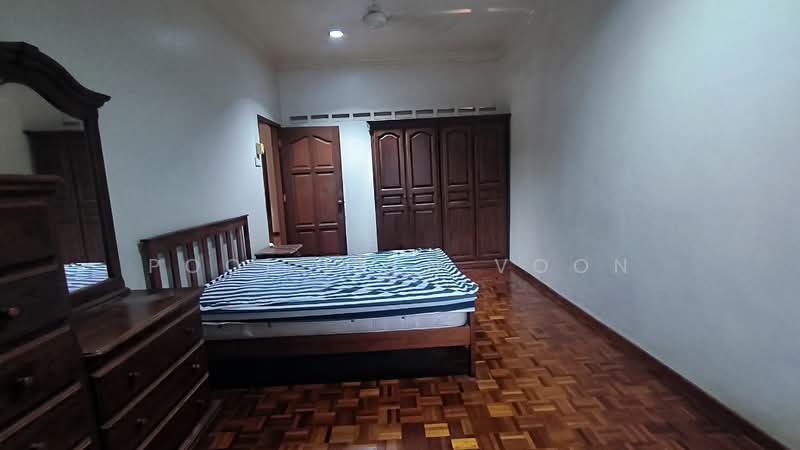 Semi-Detached House for Sale in Taman Pelangi (Johor Bahru) - Pooi Leen Voon - Bedroom - PropertyGuru.com.my