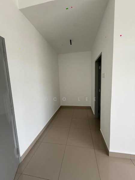 Rumah Teres 2 Tingkat untuk Dijual di Taman Ponderosa (Johor Bahru) - Coco Lee - Corridor - PropertyGuru.com.my