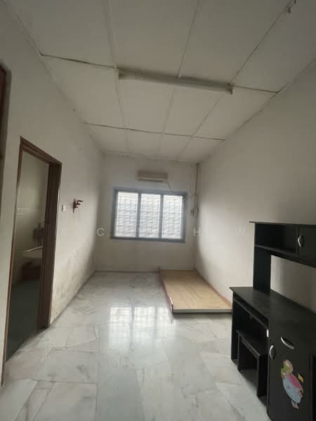 Terraced House for Sale in Taman Rakan (Kajang) - Sicky Chow - Bedroom - PropertyGuru.com.my