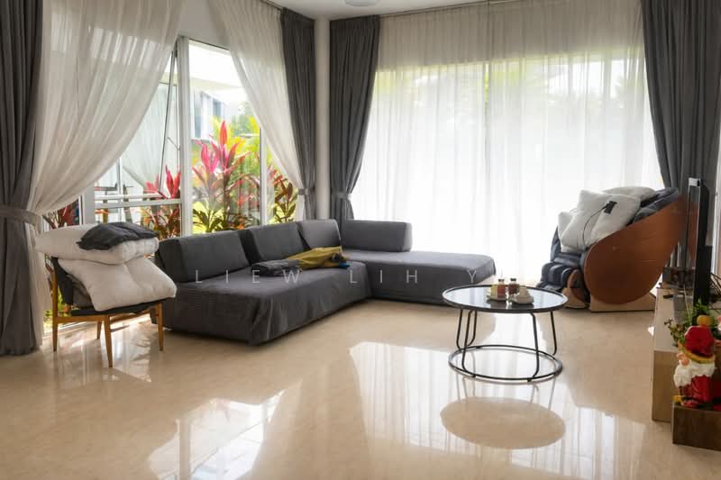 Semi-Detached House for Sale in East Ledang (Iskandar Puteri (Nusajaya)) - Liew Lih Yi - Living Room - PropertyGuru.com.my