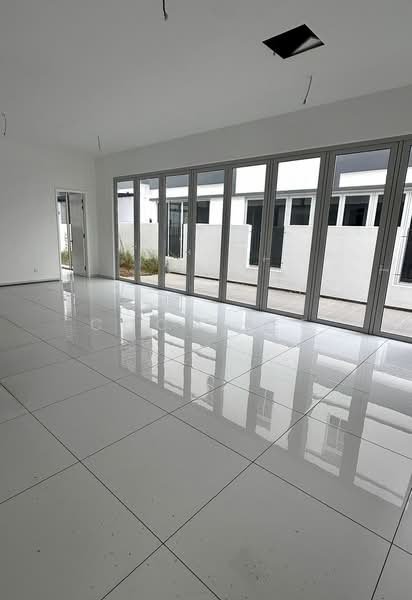 Eco Spring 2 untuk Untuk Dijual - RM 2,300,000, Apr 2026 - Living Room - PropertyGuru.com.my