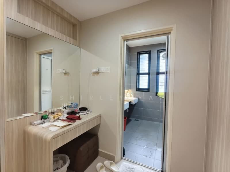 Desa Tebrau Harmonium Precinct 9F Cluster untuk Untuk Dijual - RM 1,700,000, Apr 2026 - Bathroom - PropertyGuru.com.my