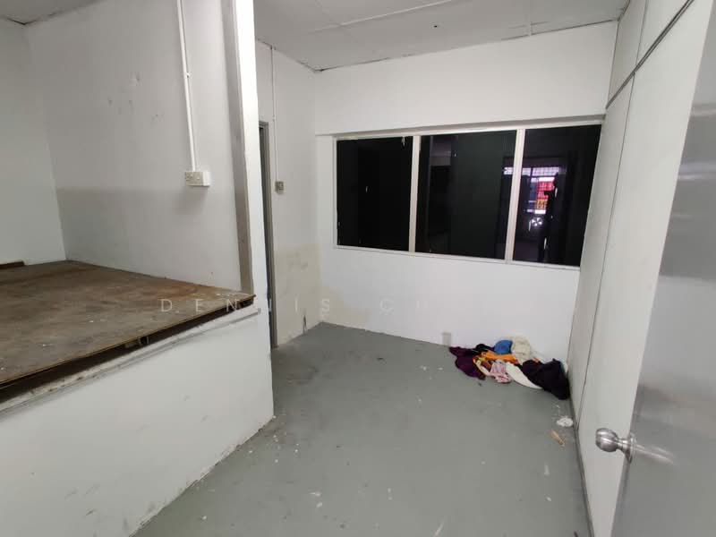 Terrace Factory for Rent in Bandar Teknologi Kajang (Kajang) - Dennis Chang - Interior - PropertyGuru.com.my