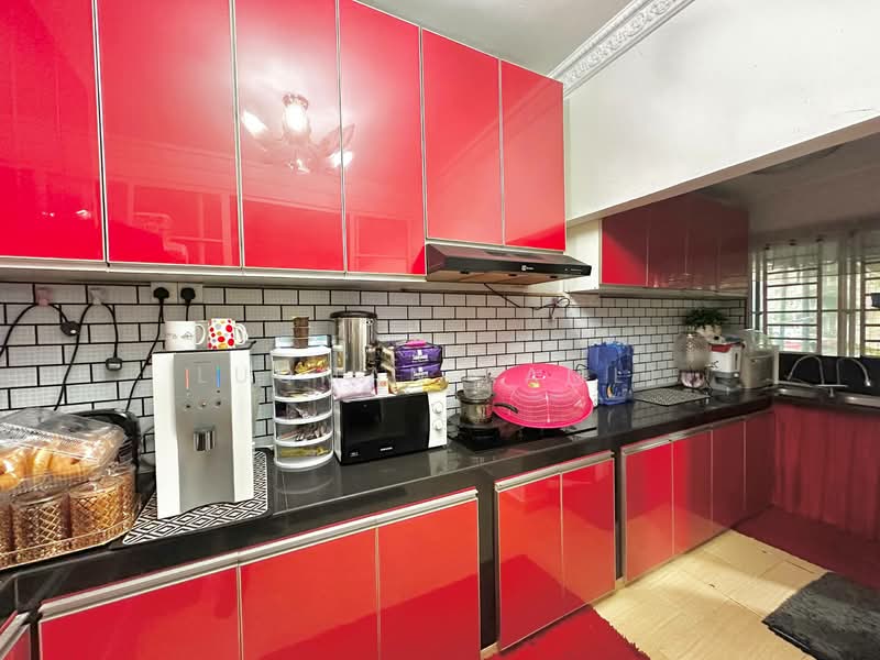 Rumah Teres 3 Tingkat untuk Dijual di Taman Melati (Setapak) - Luqman Ramli - Kitchen - PropertyGuru.com.my