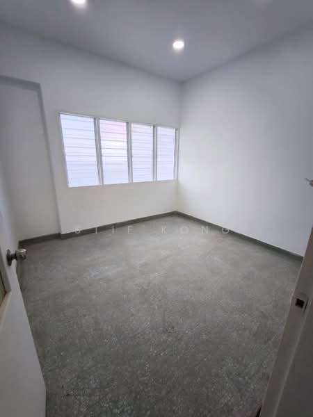 Kedai untuk Disewa di Taman Mulia (Cheras) - Stif Kong - Interior - PropertyGuru.com.my