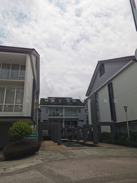 Townhouse for Rent in Petaling Jaya (Selangor) - Gan De - Ying - Exterior - PropertyGuru.com.my