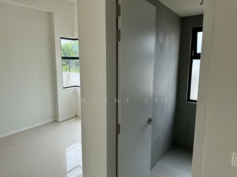 Semi-Detached House for Sale in Bandar Tropicana Aman (Telok Panglima Garang) - Vincent Lee - Interior - PropertyGuru.com.my