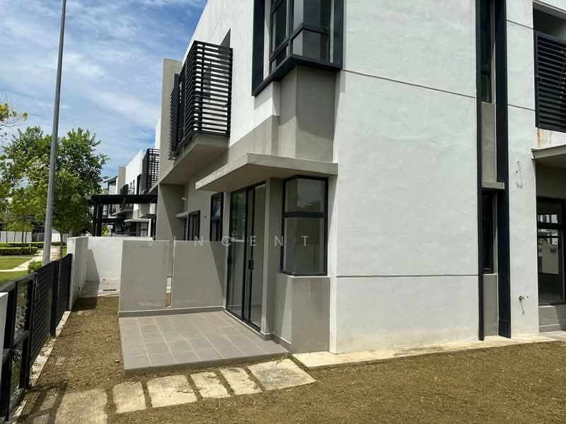 Rumah Banglo untuk Dijual di Telok Panglima Garang (Selangor) - Vincent Lee - Exterior - PropertyGuru.com.my