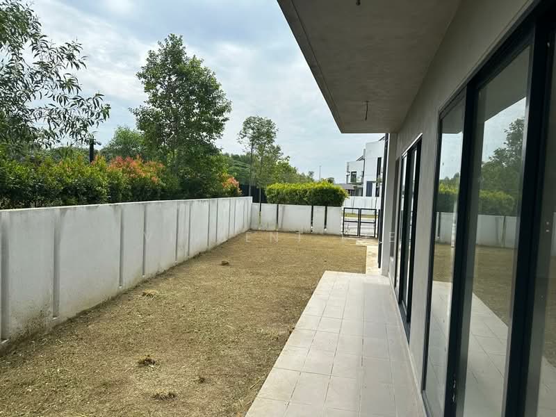 Semi-Detached House for Sale in Bandar Tropicana Aman (Telok Panglima Garang) - Vincent Lee - Exterior - PropertyGuru.com.my