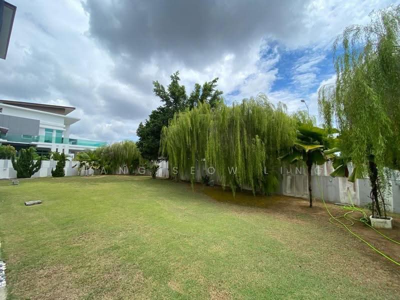 Bungalow House for Sale in Bukit Katil (Melaka) - Phang Seow Ling - Exterior - PropertyGuru.com.my